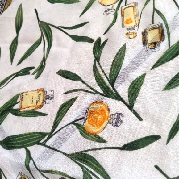 Gianni Versace Vintage 80's Profumi Chiffon Scarf Versace Perfume Logo Motif - Picture 6 of 13